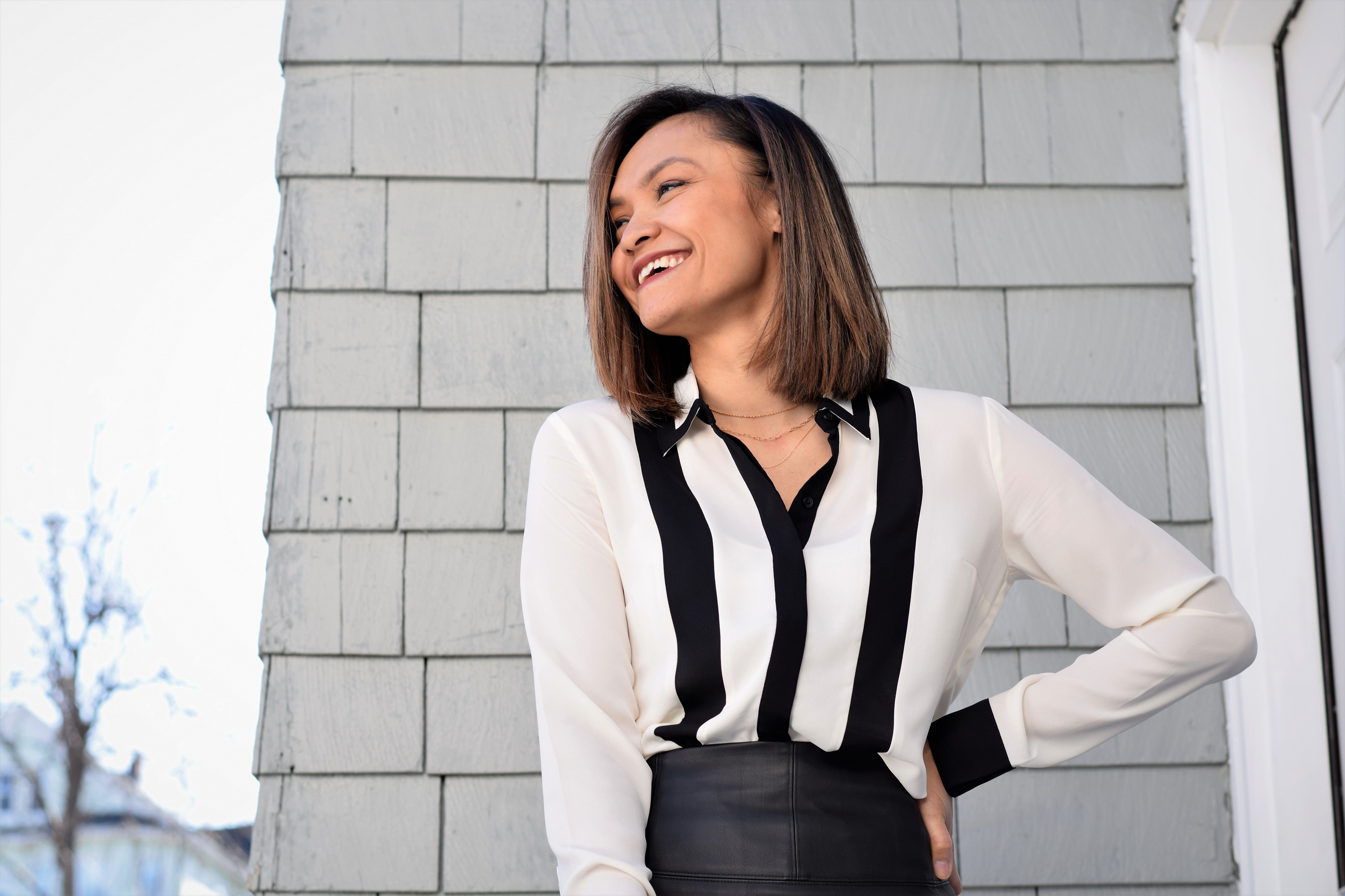 BlkWhiteBlouse_2021_April_2