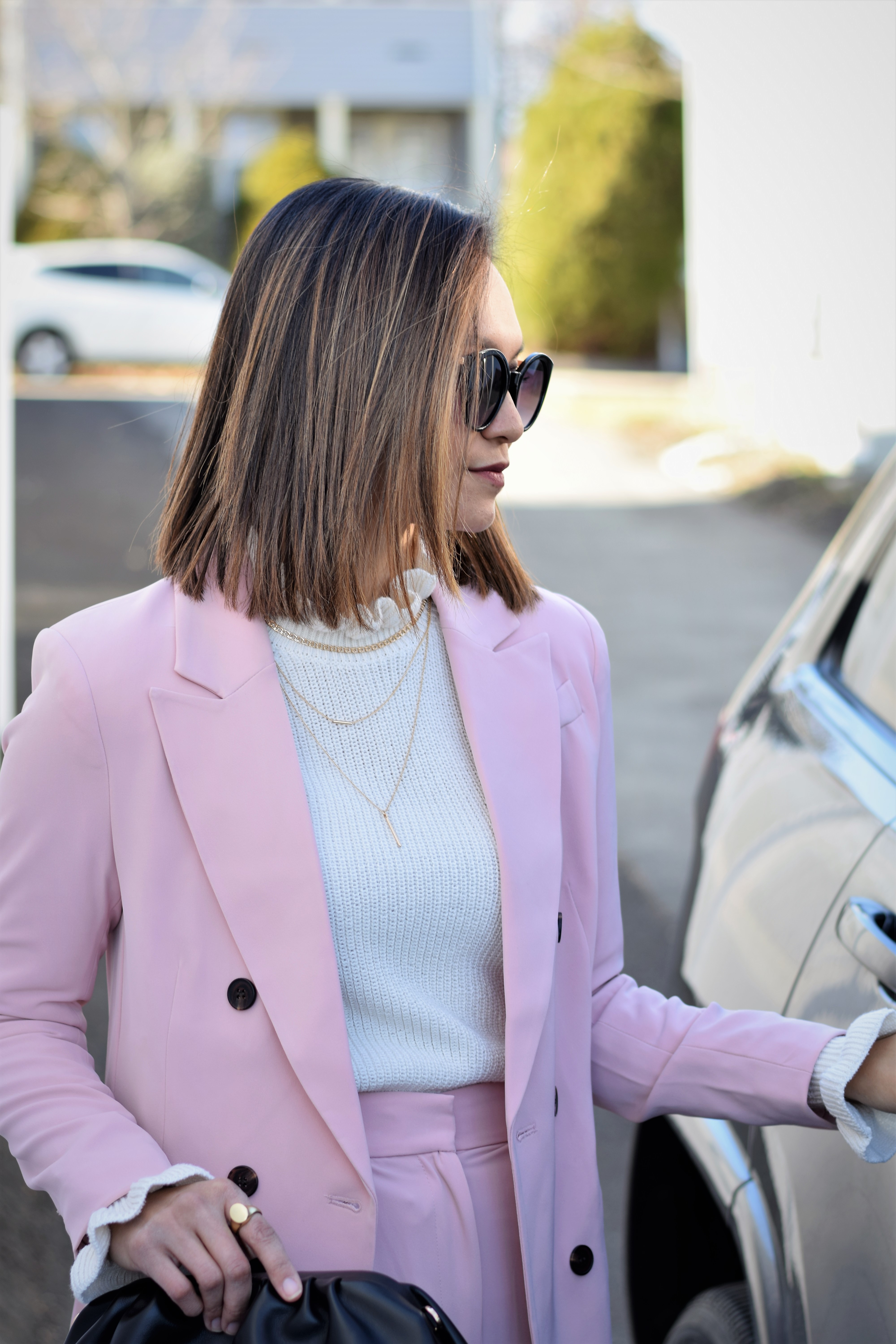 PinkSuit_2021April_3