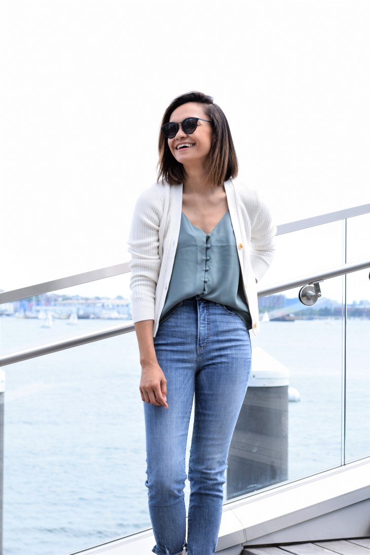 WhiteCardigan_2021_July_15