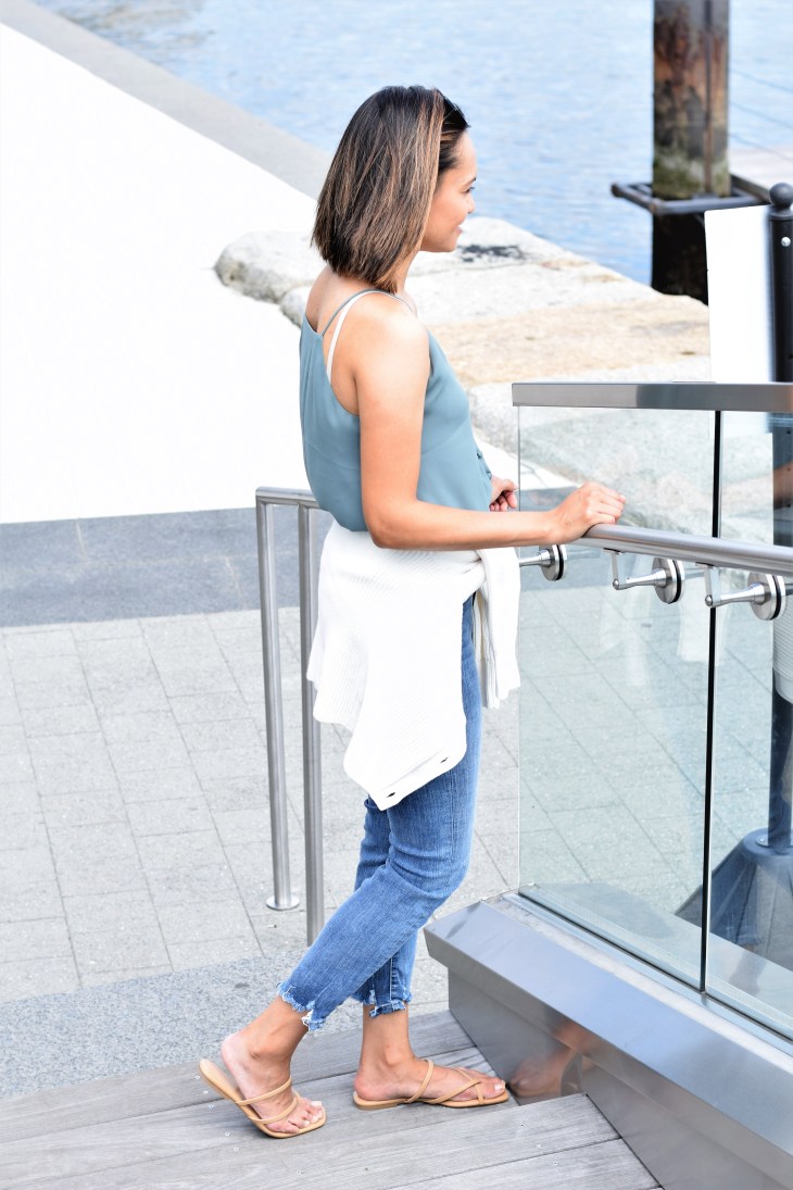 WhiteCardigan_2021_July_19